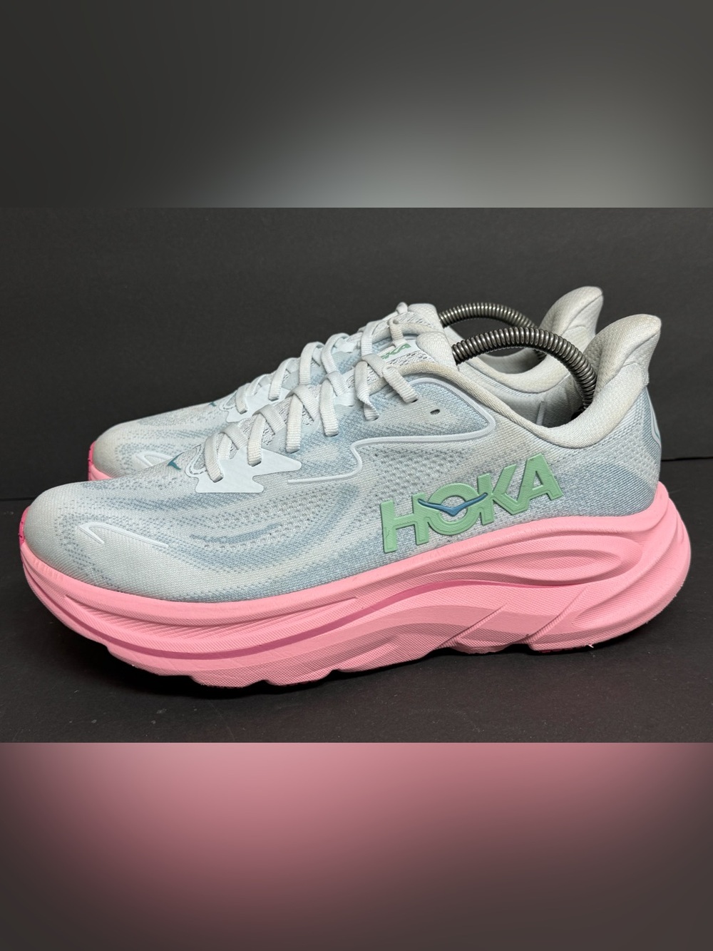 Hoka Clifton 10 Wide Womens Size 11D Overcast Petal Running Shoe Comfort Sneaker